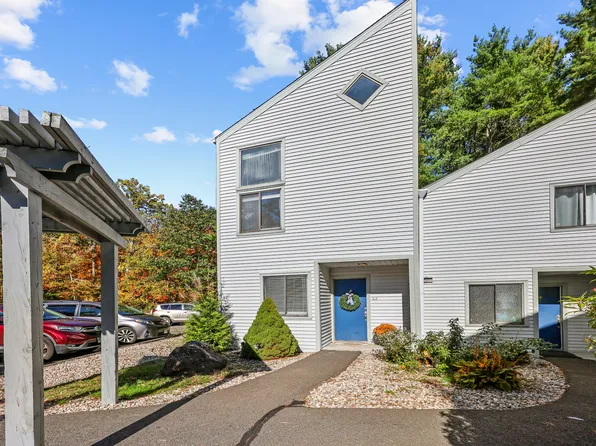 5 Staunton Court APT A, Farmington, CT 06032