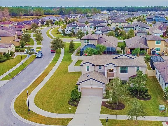 5th image of 8437 Bluevine Sky Dr