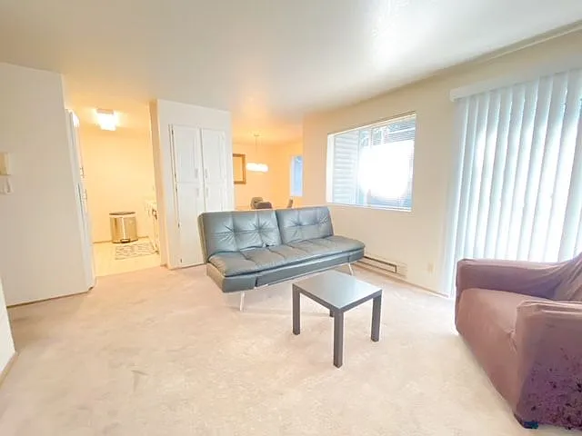 4727 Ravenna Ave NE #401 — Photo 22