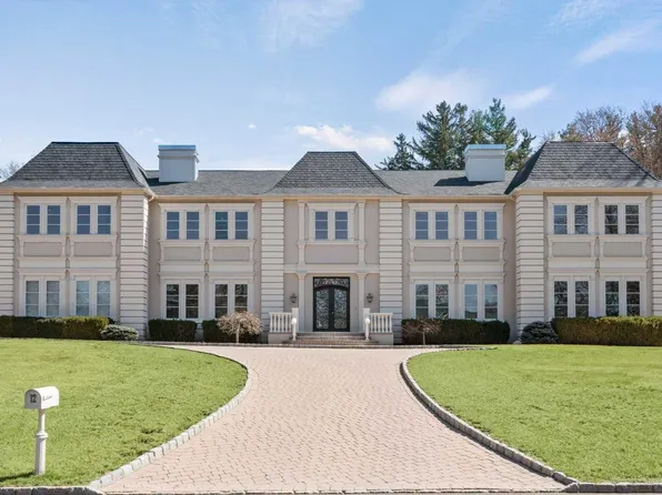 12 Peach Tree Pl, Upper Saddle River, NJ 07458