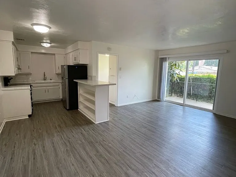 100 Oceano Ave — Photo 5
