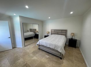 5117 Otsego Ct, Encino, CA 91436