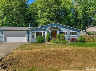 7713 Greenridge Loop SW, Olympia, WA 98512