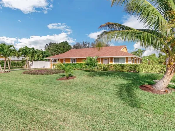 2243 Hunter BLVD #2, NAPLES, FL 34116