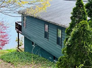 14 Lakeview Dr, Holmes, NY 12531