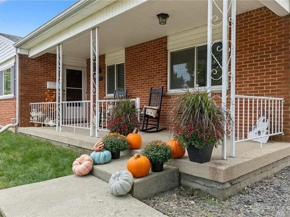 513 Redbud Ln, Xenia, OH 45385