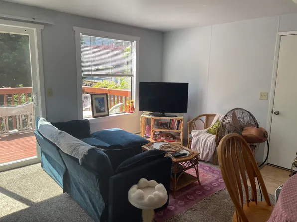 1512 Lincoln St #1, Bellingham, WA 98229