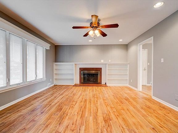 4th image of 2517 Farrier Pl