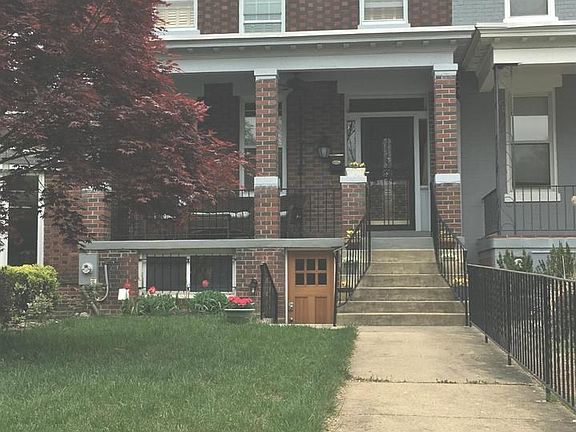 Welcome to 1415 South Carolina Avenue SE!