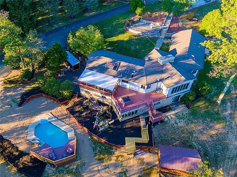 1st image of 5001 Summer Hill Ln