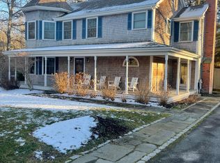 7 Nob Hill Rd, Hyannis, MA 02601