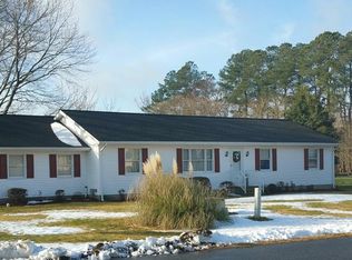 1 Indian Hill Ln, Ocean View, DE 19970