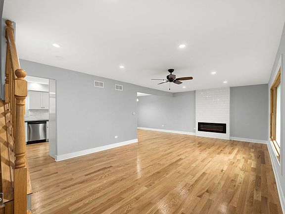 2nd image of 8440 W Zermatt Dr