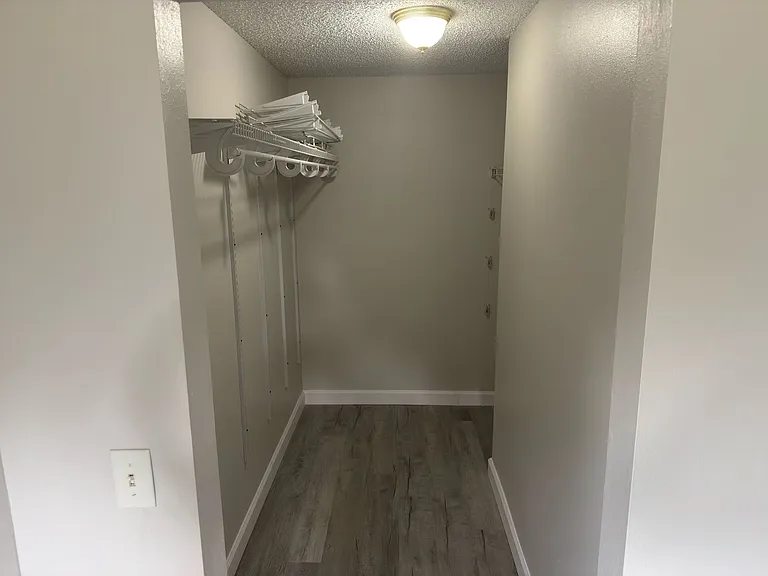 5377 Rosegay Ct — Photo 10