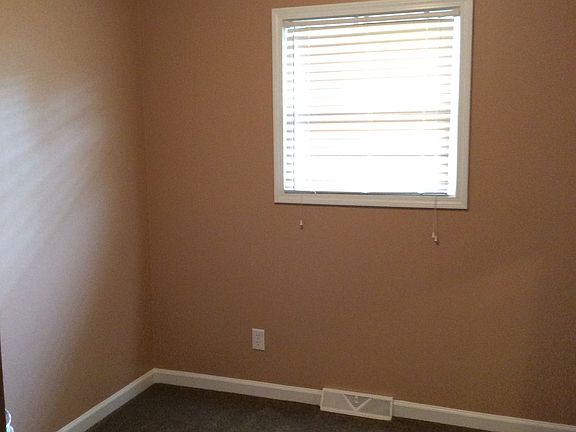 3 bd. have wood floors under