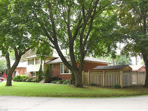 4th image of 483 Annalee Dr