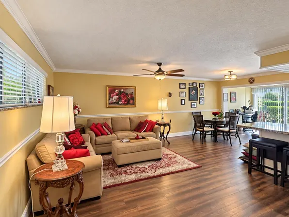 14 COLONIAL CLUB Drive #103, Boynton Beach, FL 33435