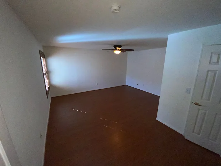 231 W Horizon Ridge Pkwy #1421 — Photo 11