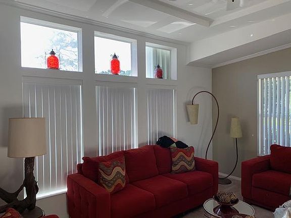 4th image of 6452 Dogwood Ln
