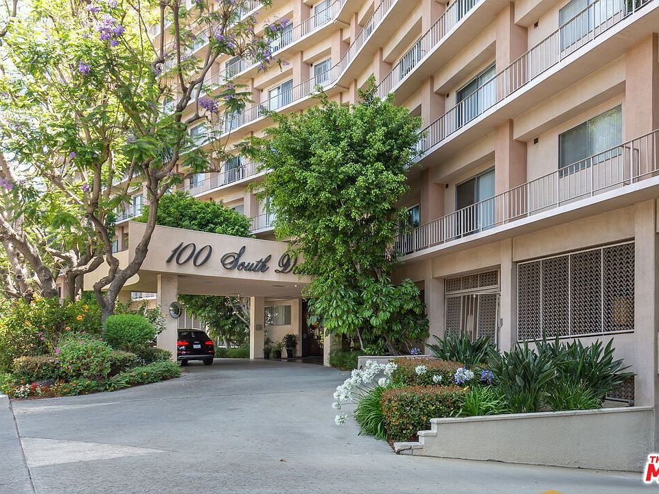1st image of 100 S Doheny Dr APT 307