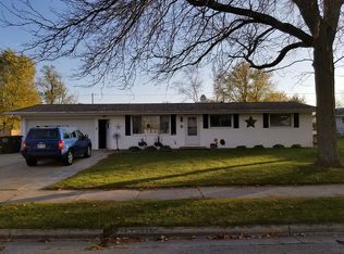 412 Park St, Pulaski, WI 54162