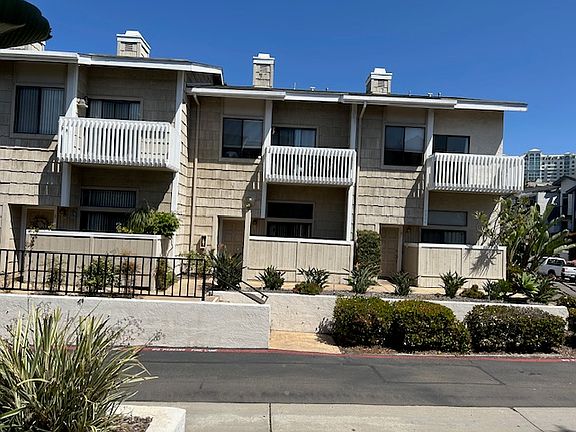 2nd image of 4004 Mahaila Ave Unit C