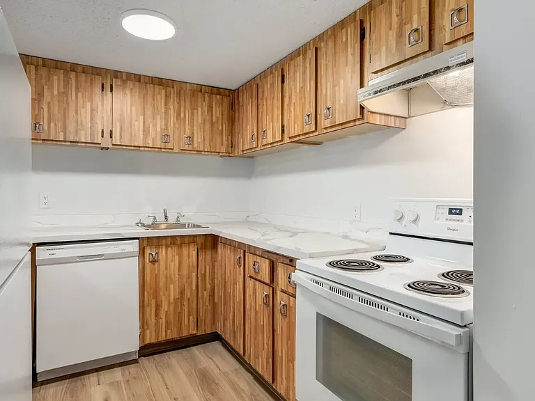 739 Bracewood Dr SW — Photo 24