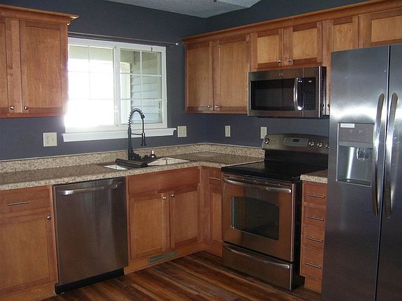2nd image of 1512 Alder Dr