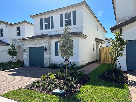 2nd image of 2324 NW 130th St