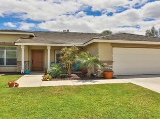 746 Canary Ln, Corona, CA 92879