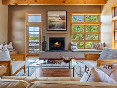 1047B Camino San Acacio, Santa Fe, NM, 87505