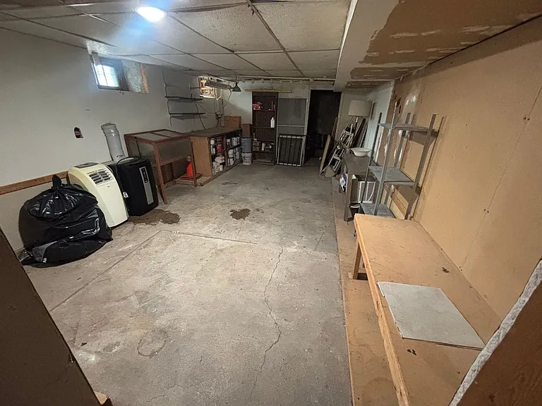3916 Terrace St — Photo 18