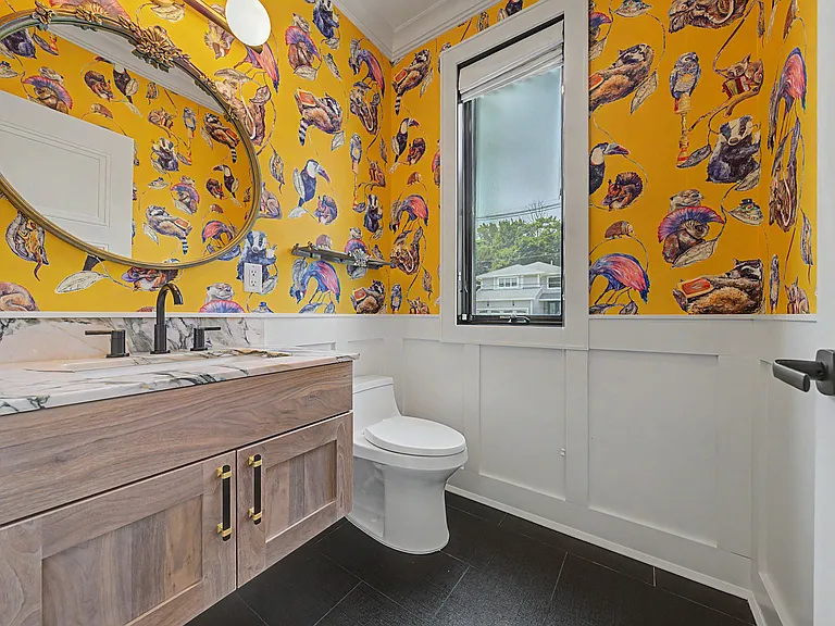 67 Westervelt Pl — Photo 19