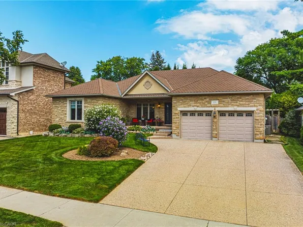 231 Pine Cove Rd, Burlington, ON L7N 1W1