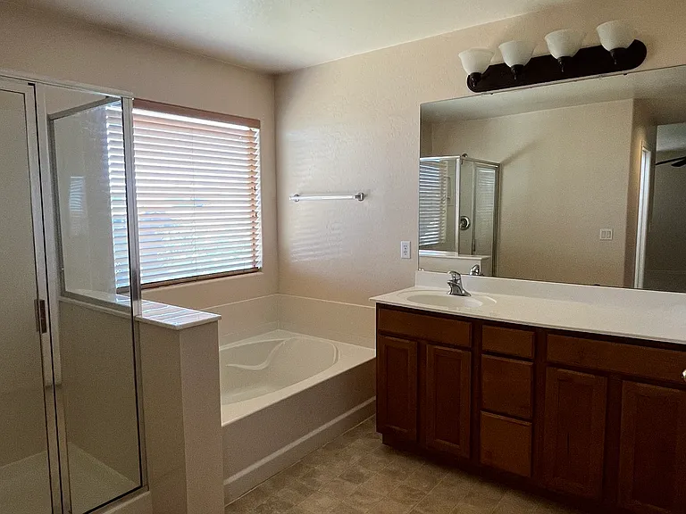 17743 W Hearn Rd — Photo 12
