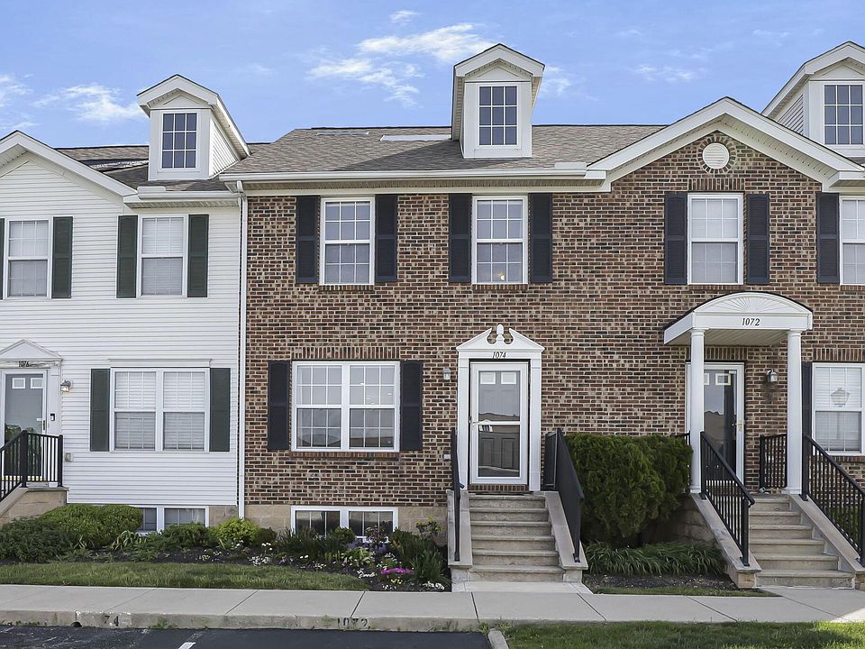 1st image of 1074 Shady Lake Dr