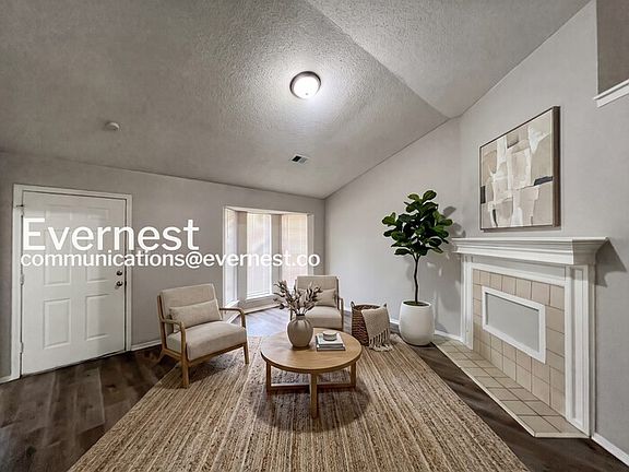 2nd image of 7594 Iris Dr