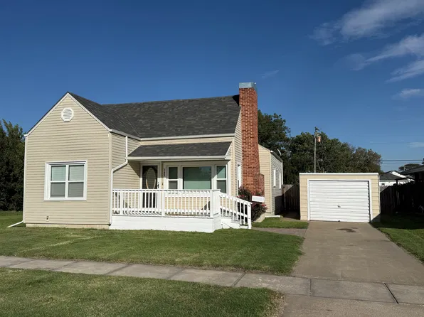 305 S Jefferson St, Plainville, KS 67663