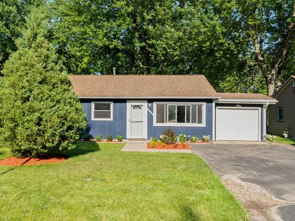 37285 N Piper Ln, Lake Villa, IL 60046