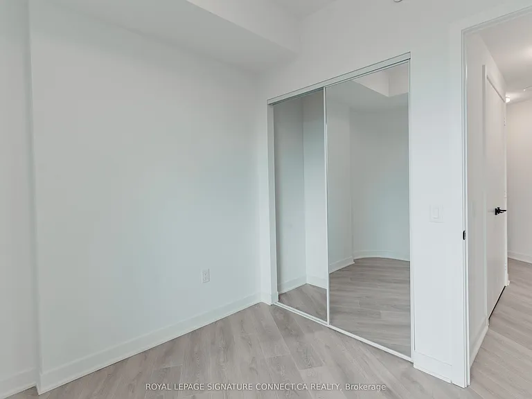 1185 Dupont St #1607 — Photo 14
