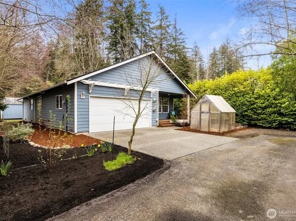 26248 Barrett Road NE, Kingston, WA 98346