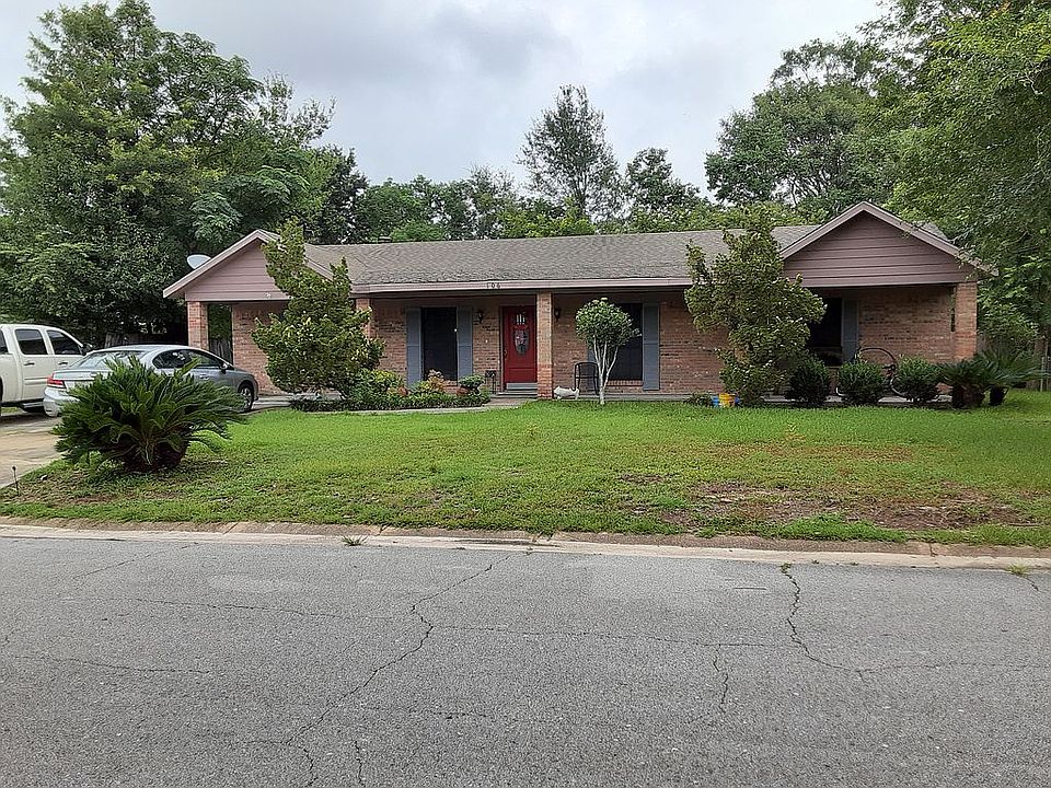 1st image of 106 Clarence Dr