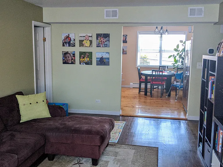 2654 W Rascher Ave #303 — Photo 13