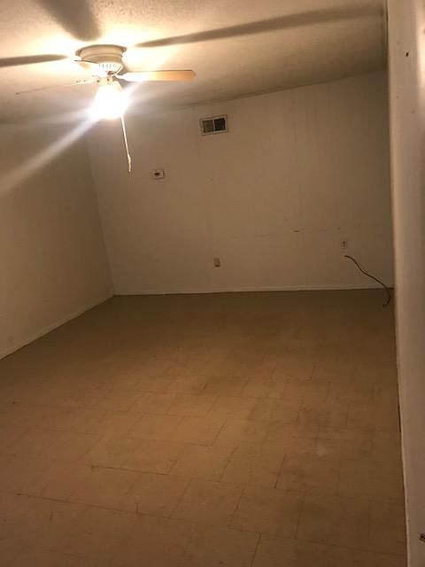 2nd image of 1015 S 2nd Ave APT 5