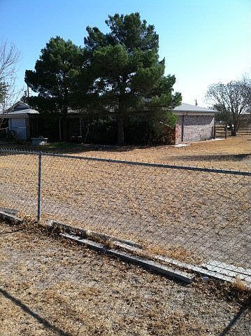 1st image of 4344 N Robin Ave