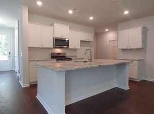 156 Granton Edge Ln, Summerville, SC 29486