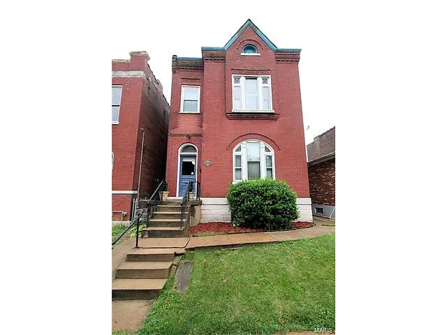 4124 Oregon Ave photo 1