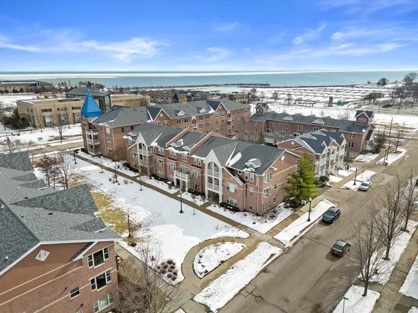 207 55th STREET #B, Kenosha, WI 53140