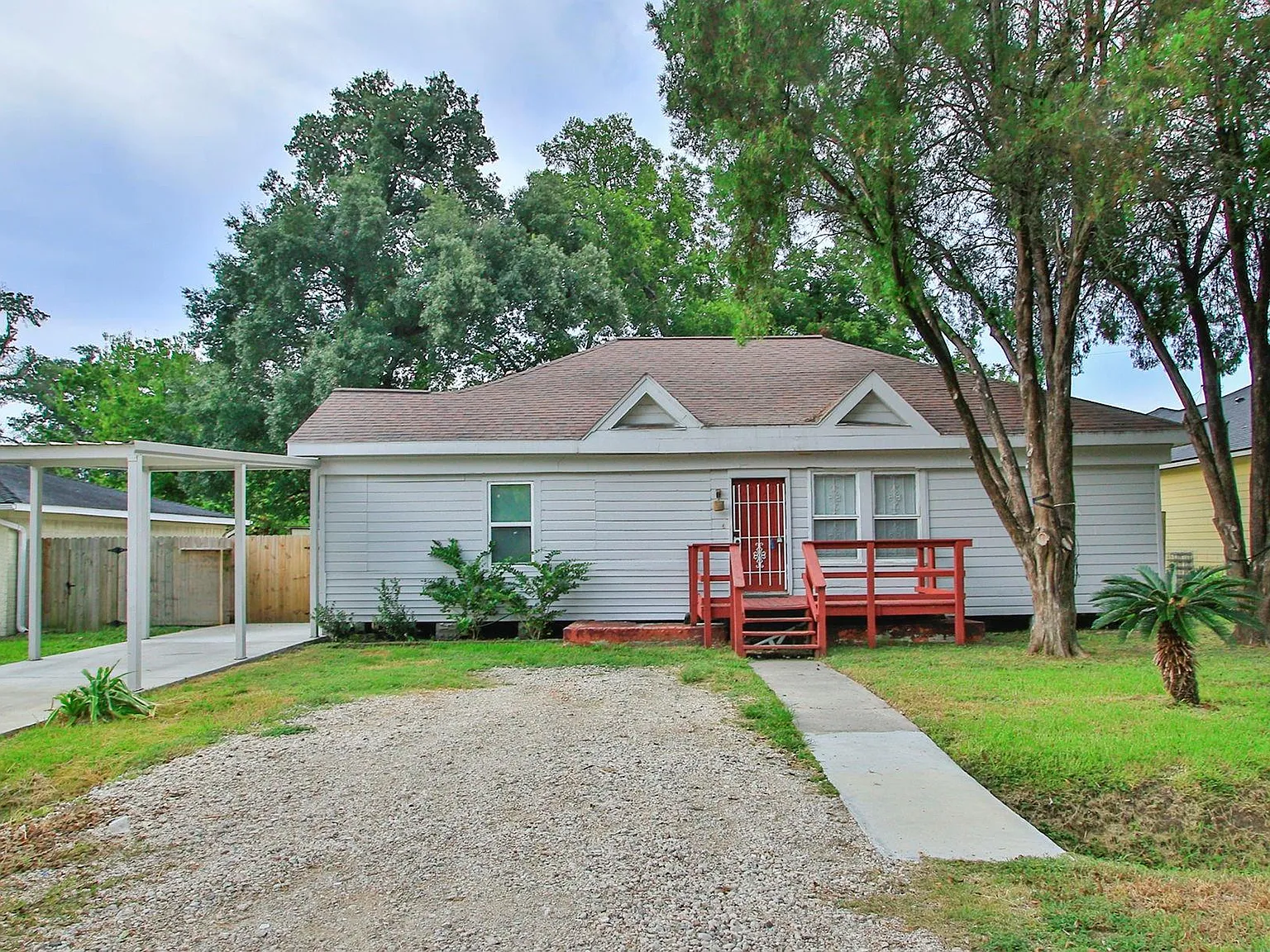 3 bed, 2.0 bath, 1504 sqft, $1,650 — Photo 1