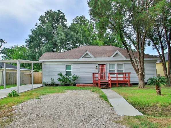 2703 Areba St, Houston, TX 77091